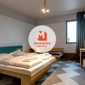 Meininger Porte De Vincennes Otel